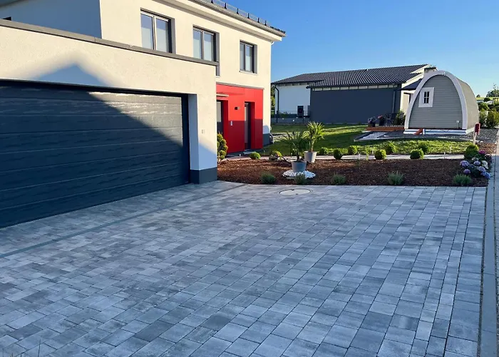 Beautiful Ii Tiny House דירה Speinshart